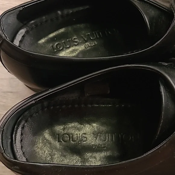 LOUIS VUITTON Black Leather Sz 8.5 Lace Up Derby Mens Dress Shoes‎